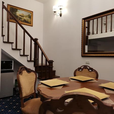 Weiss Little Palace Braşov Dış mekan fotoğraf